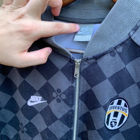 Nike Juventus FC Jacket Medium - Picture 4 of 4